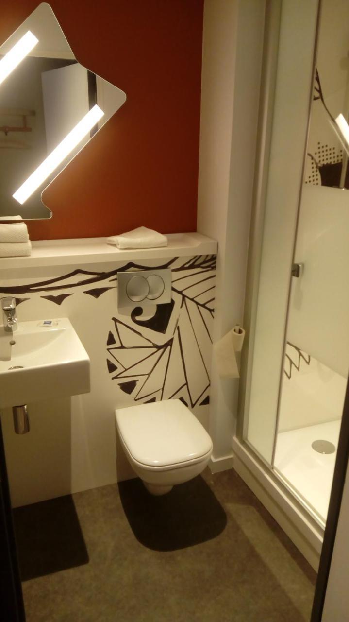 Ibis Budget Dieppe Centre Port Bagian luar foto